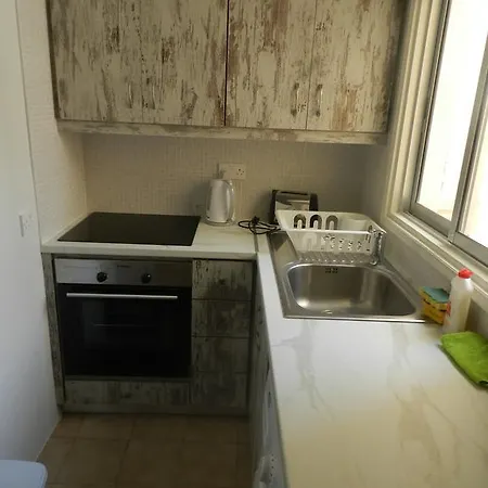 Apartment In Seagate *